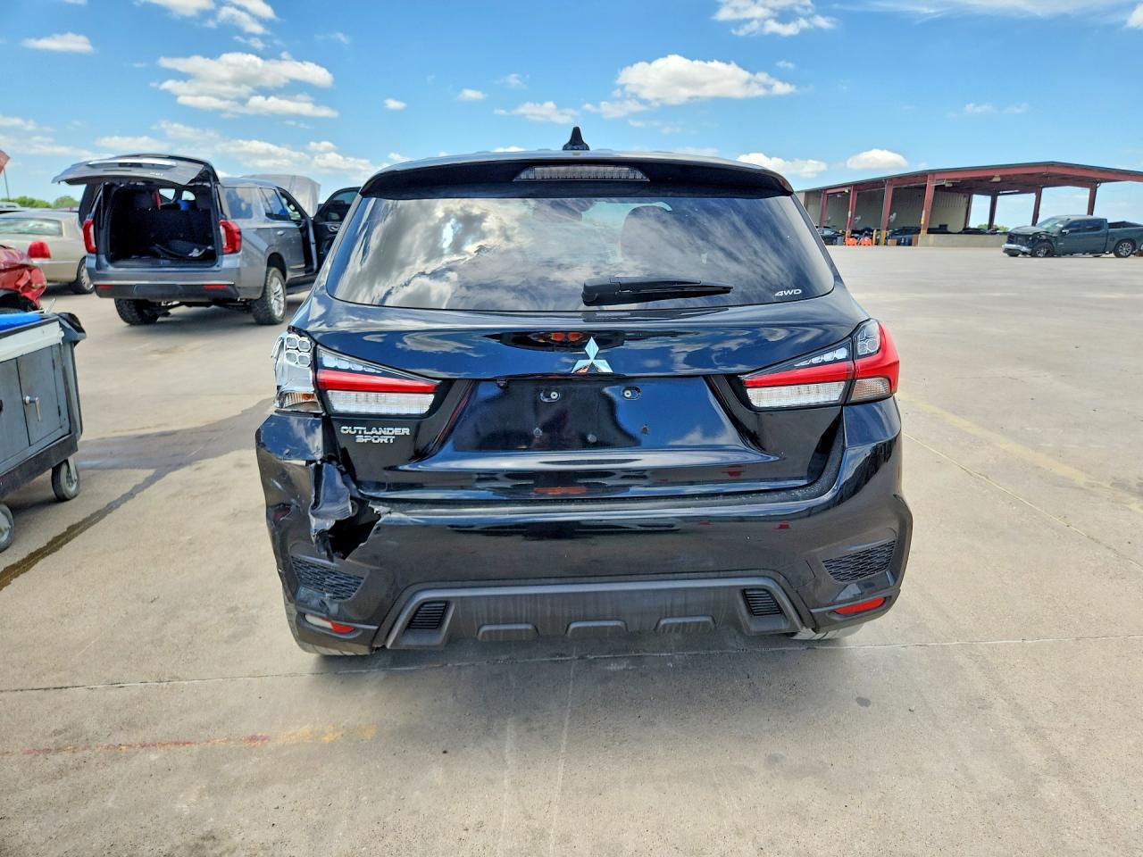Mitsubishi Outlander S