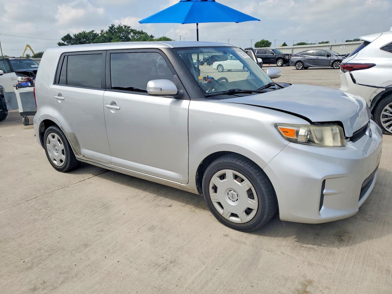 Scion xB Base
