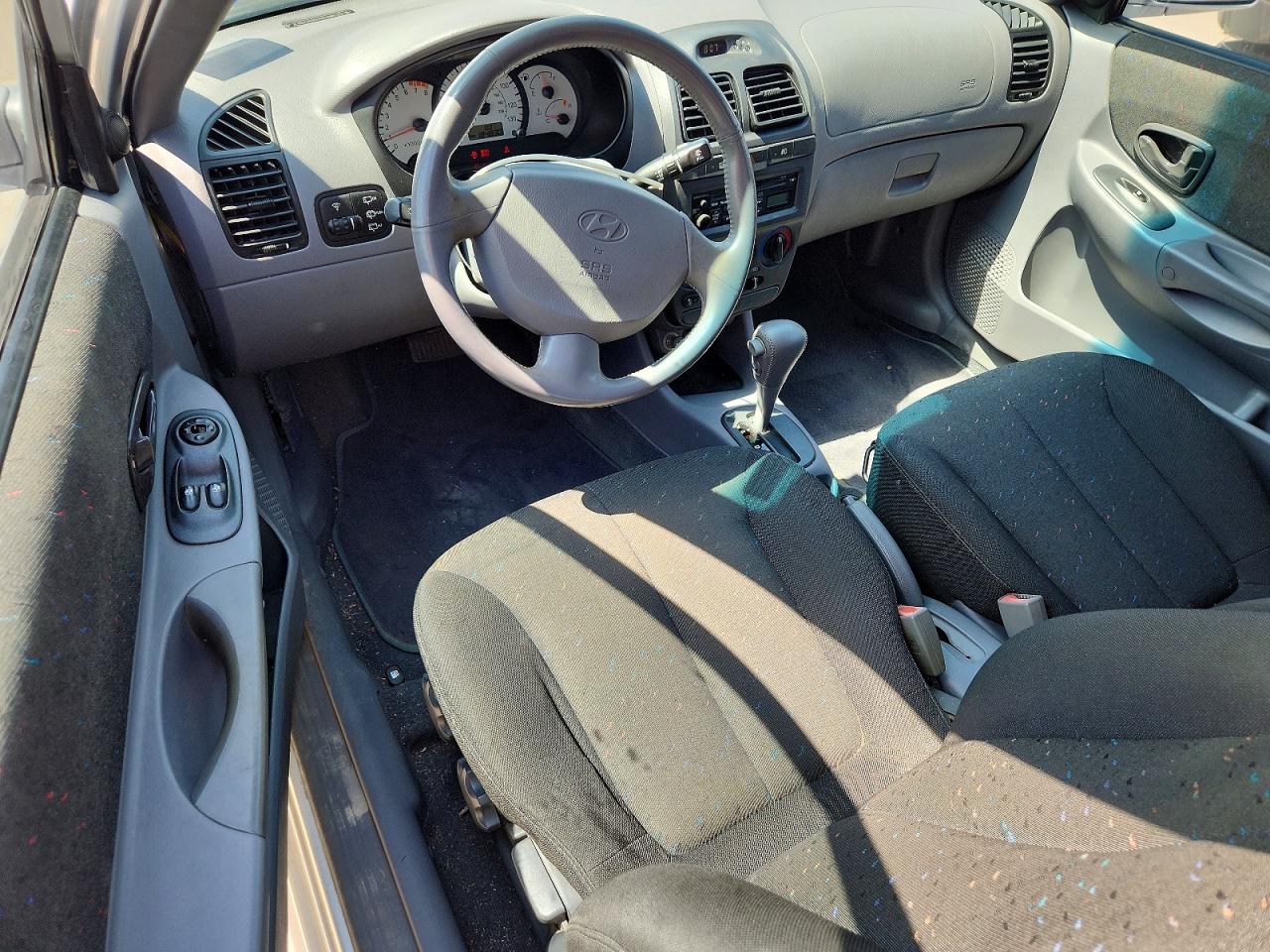 Hyundai ACCENT Gs