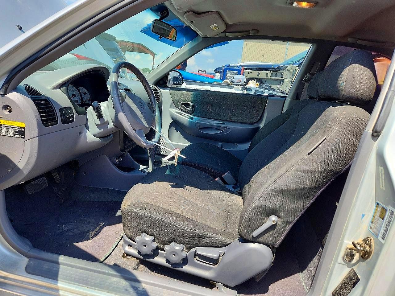 Hyundai ACCENT Gs