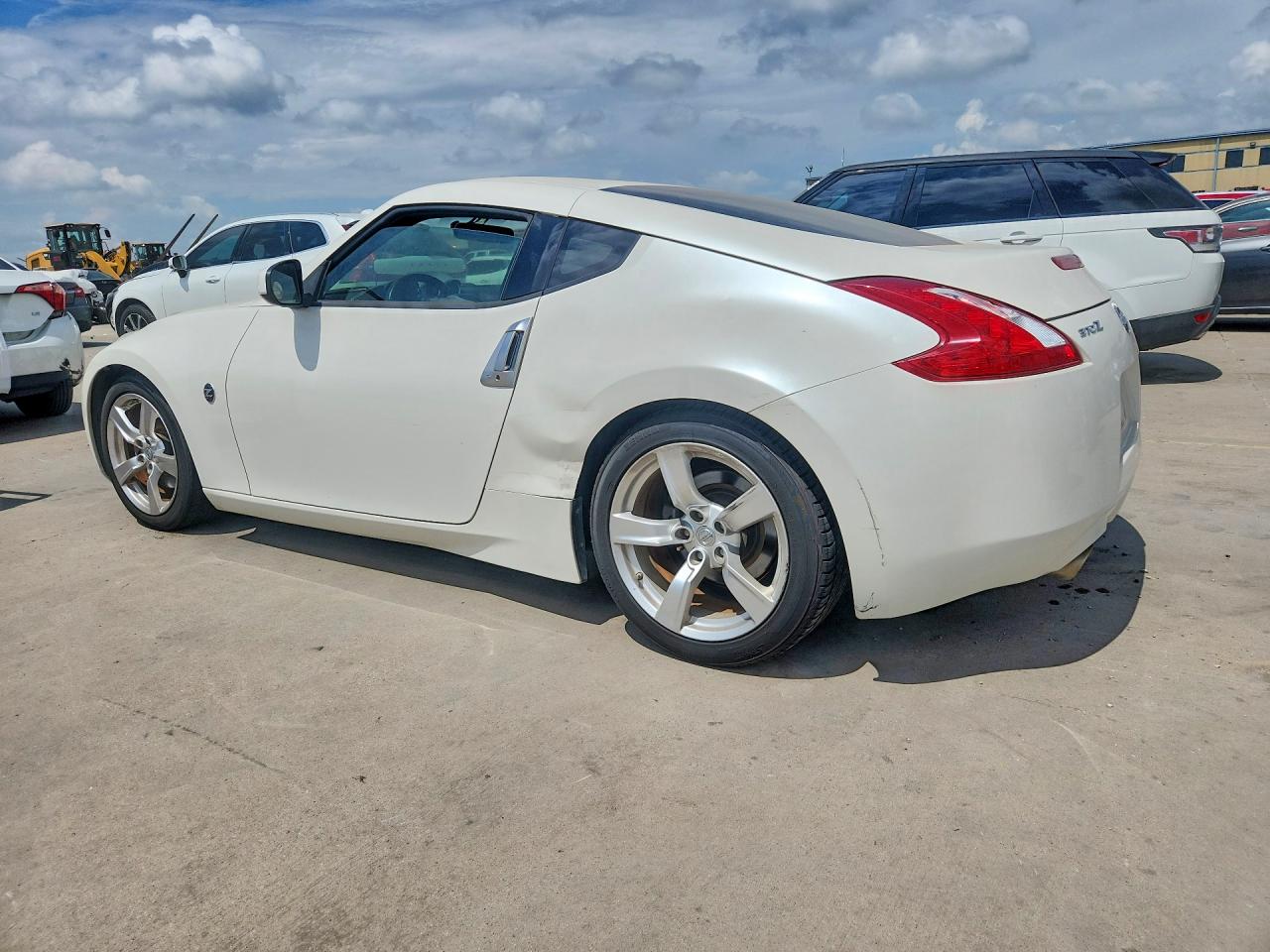 Nissan 370Z Base