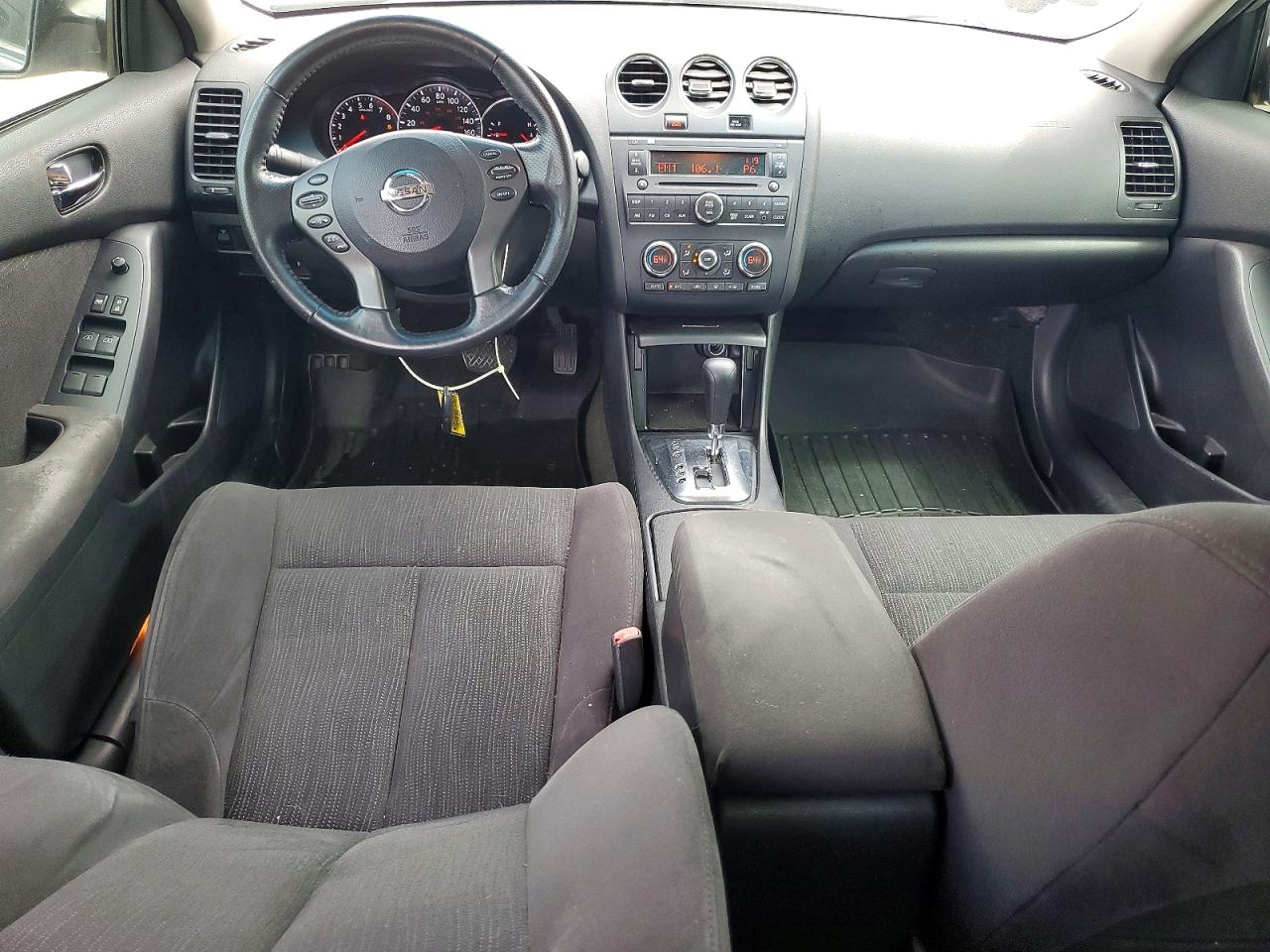 Nissan Altima Sr