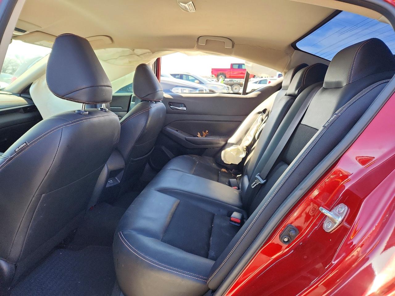 Nissan Altima Sr