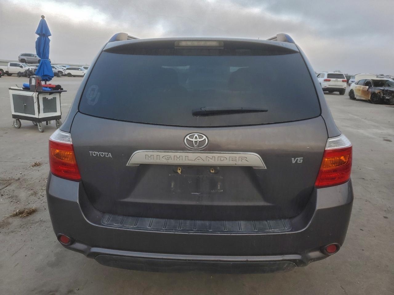 Toyota Highlander Base
