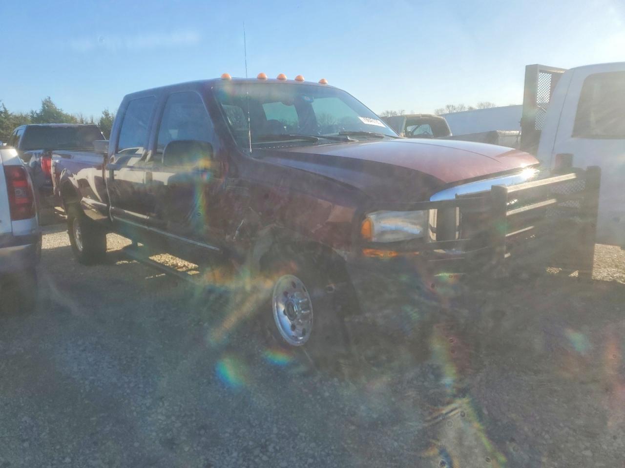 Salvage Ford F-350 Image