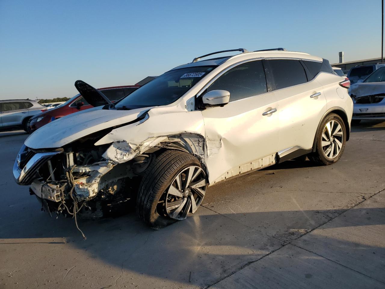 Salvage Nissan Murano Image