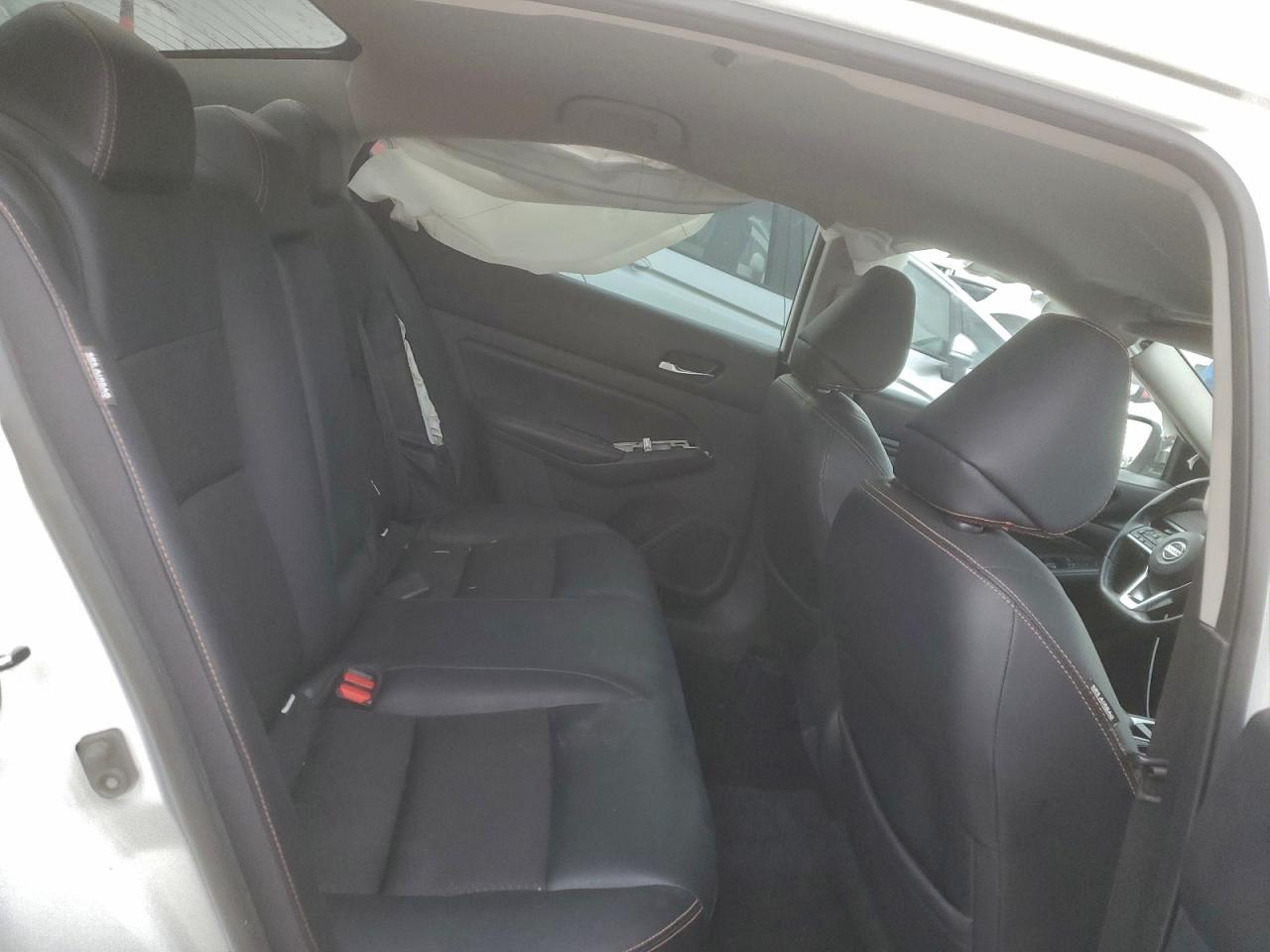 Nissan Altima Sr