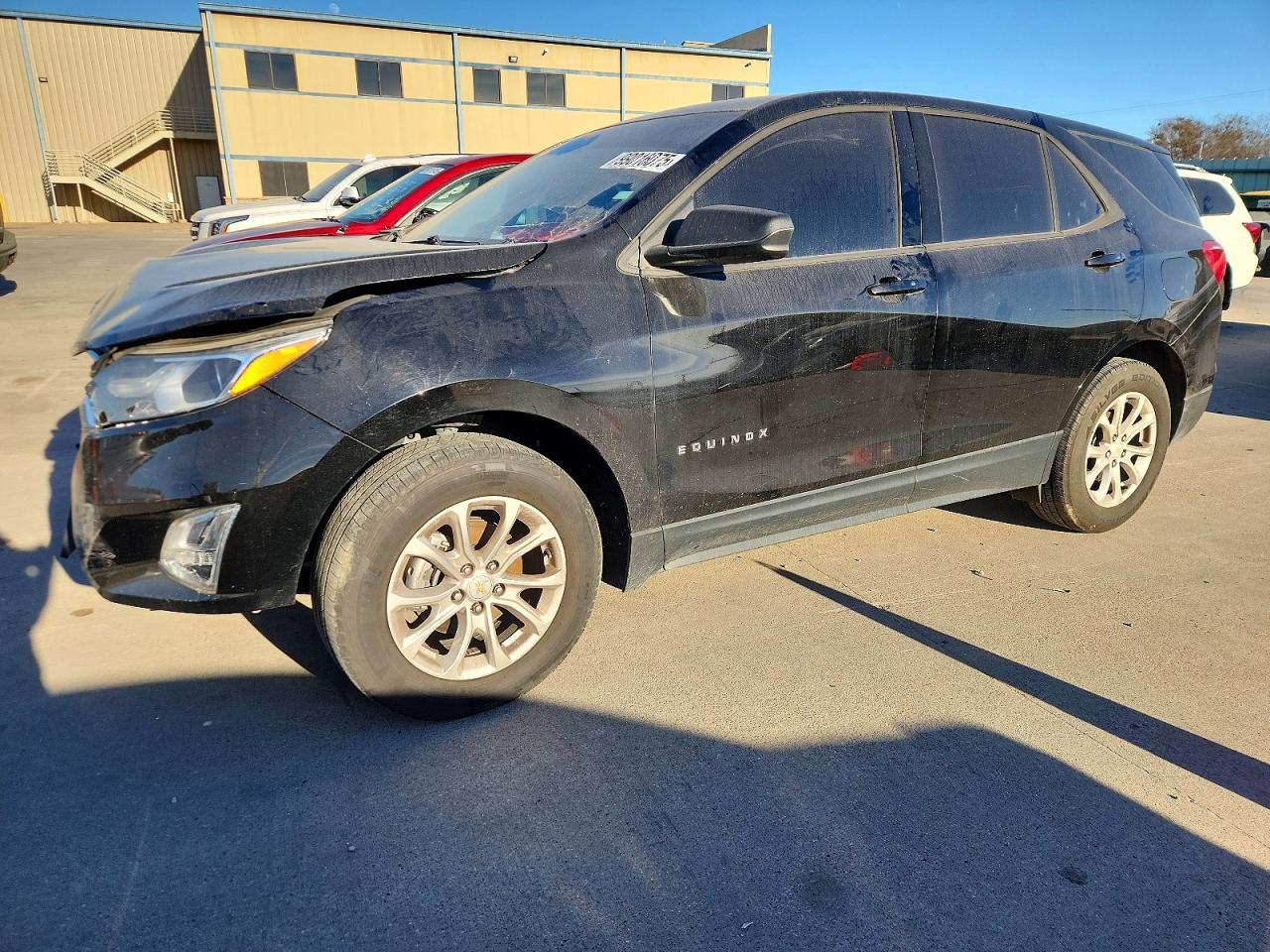 Salvage Chevrolet Equinox Image