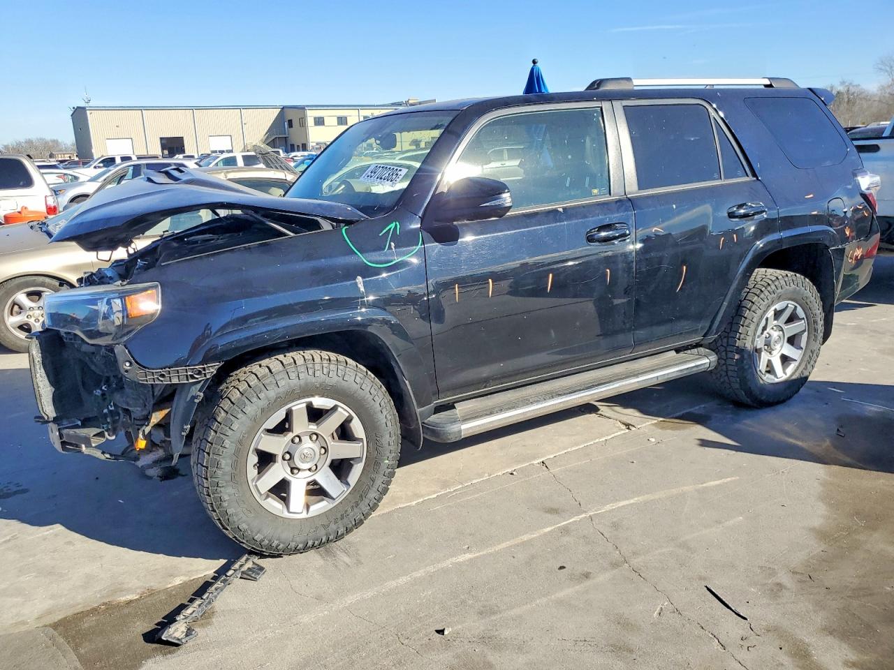 Salvage Toyota 4Runner Image