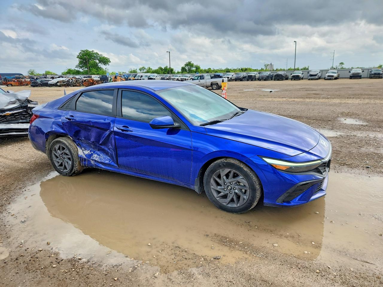 Hyundai ELANTRA Sel