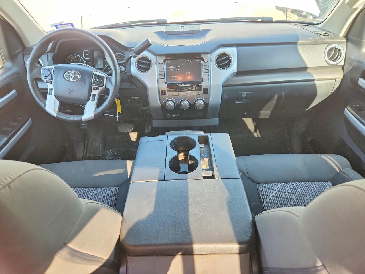 Toyota Tundra Sr5