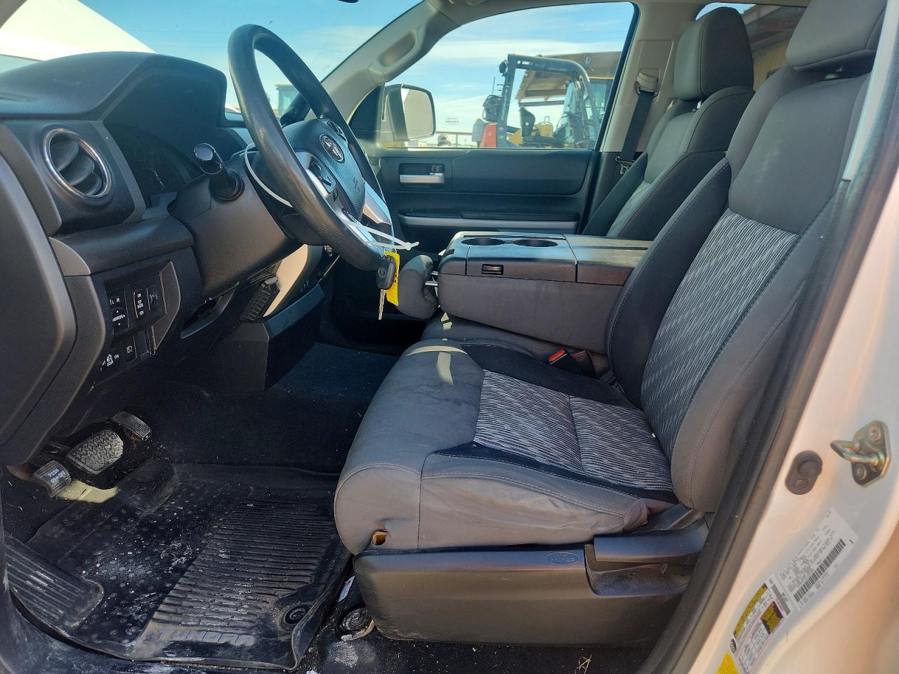 Toyota Tundra Sr5