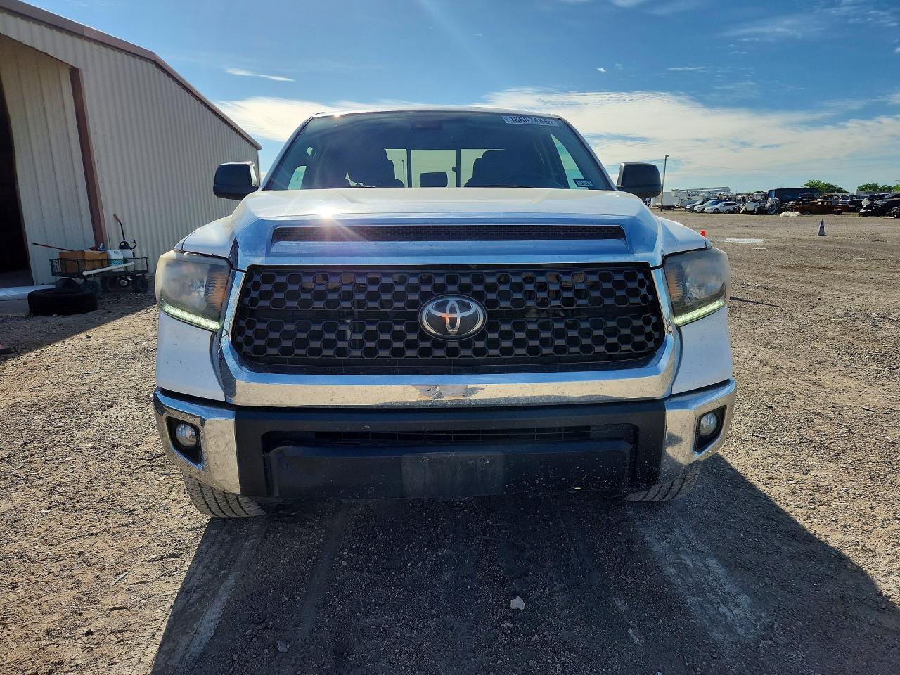 Toyota Tundra Sr5