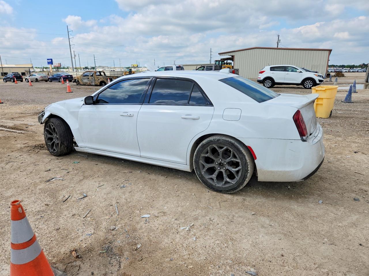 Chrysler 300 S