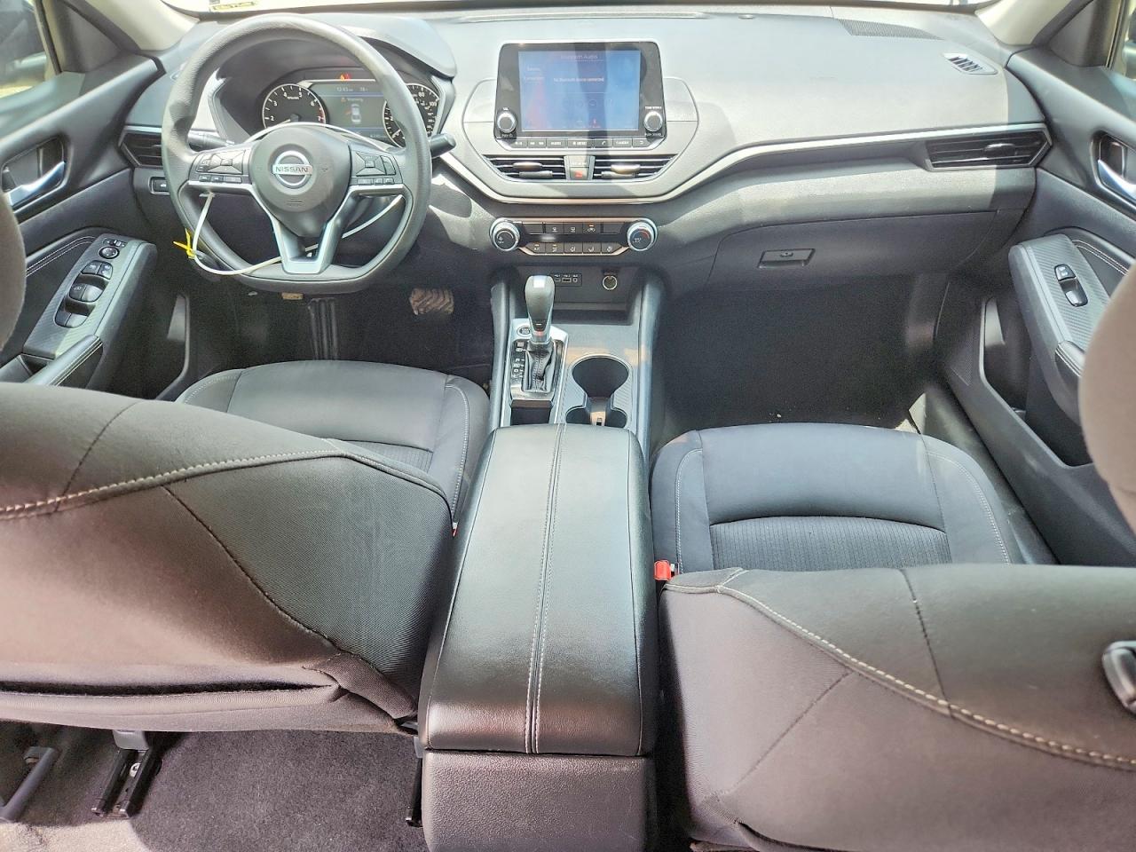 Nissan Altima S
