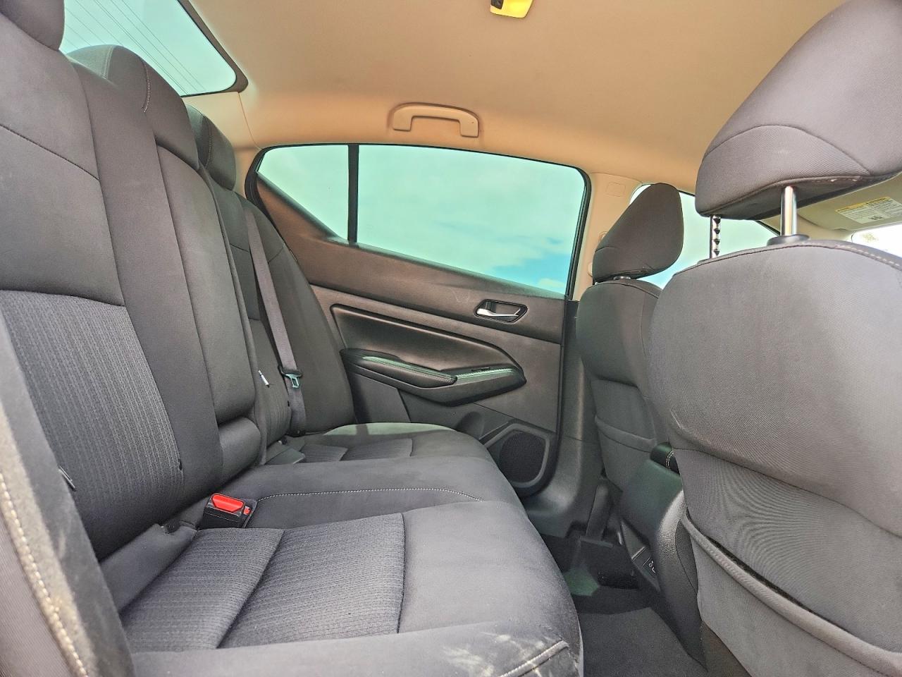 Nissan Altima S