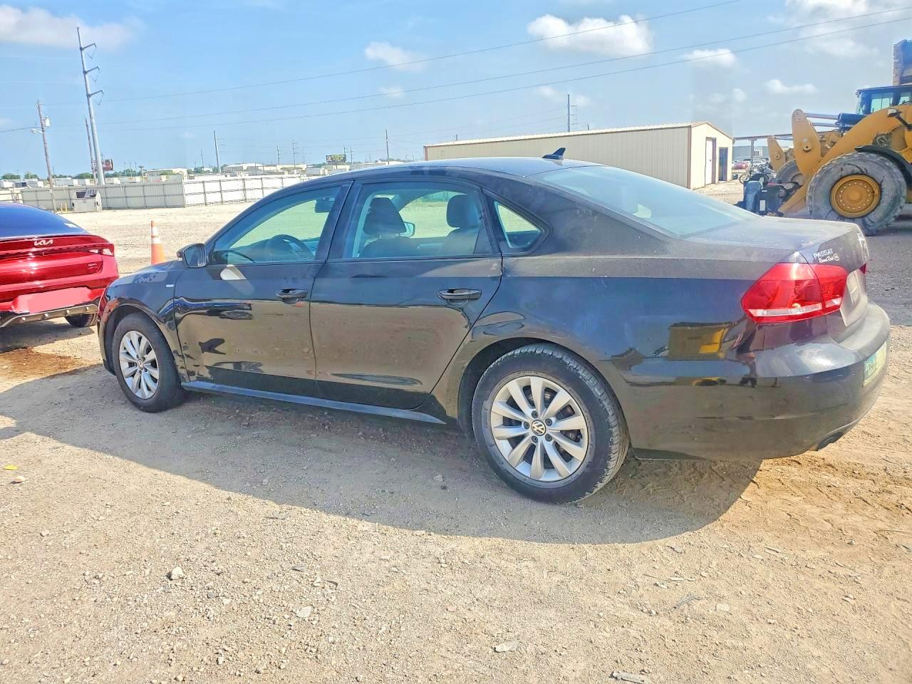 Volkswagen Passat S