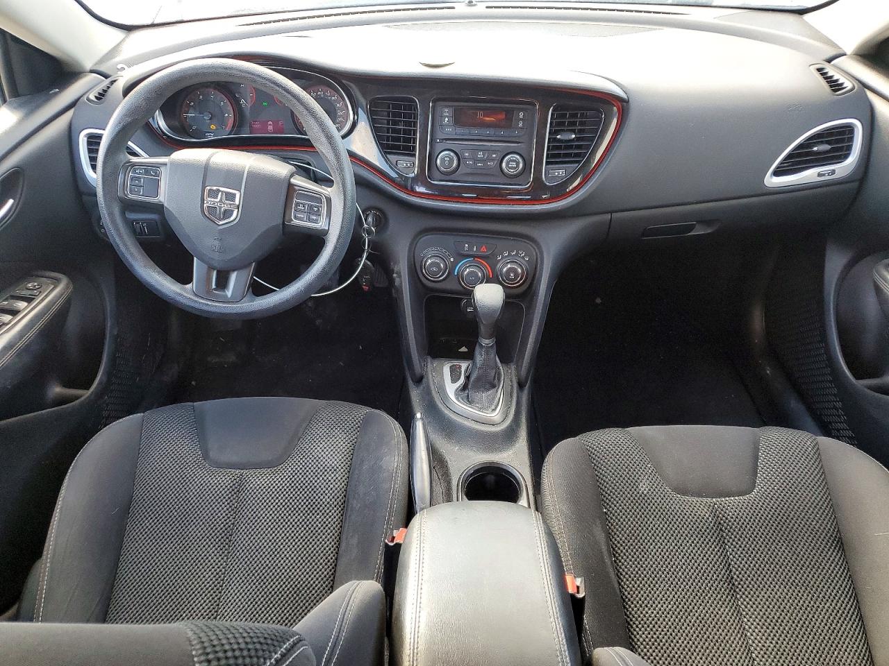 Dodge Dart Sxt