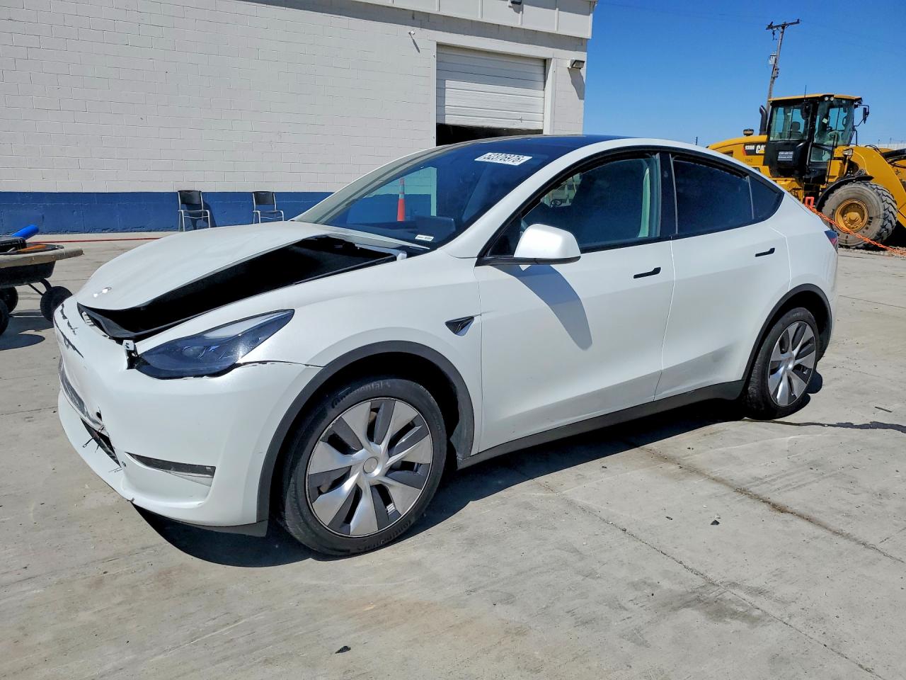 Salvage Tesla Model Y Image