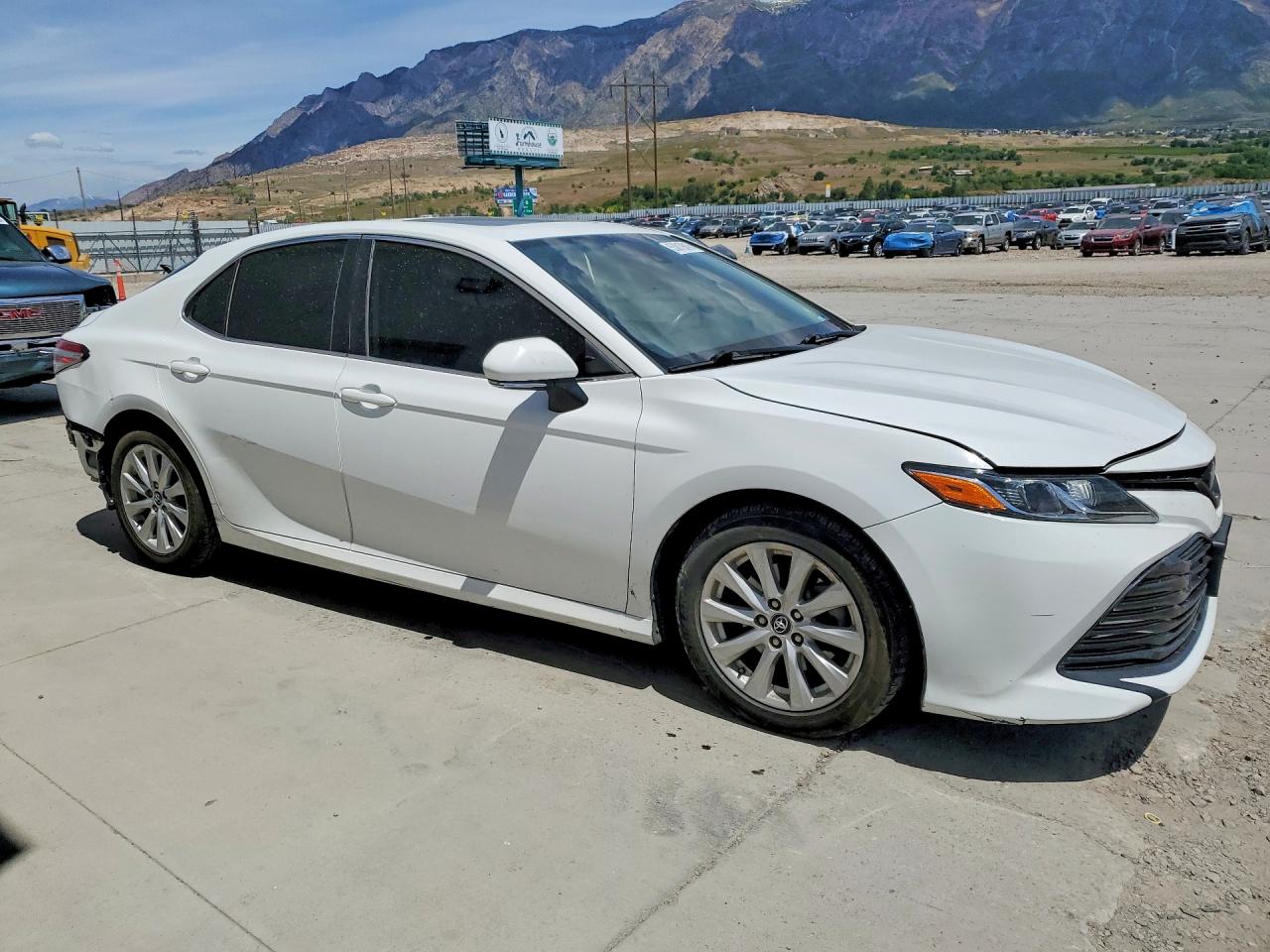 Toyota Camry Le