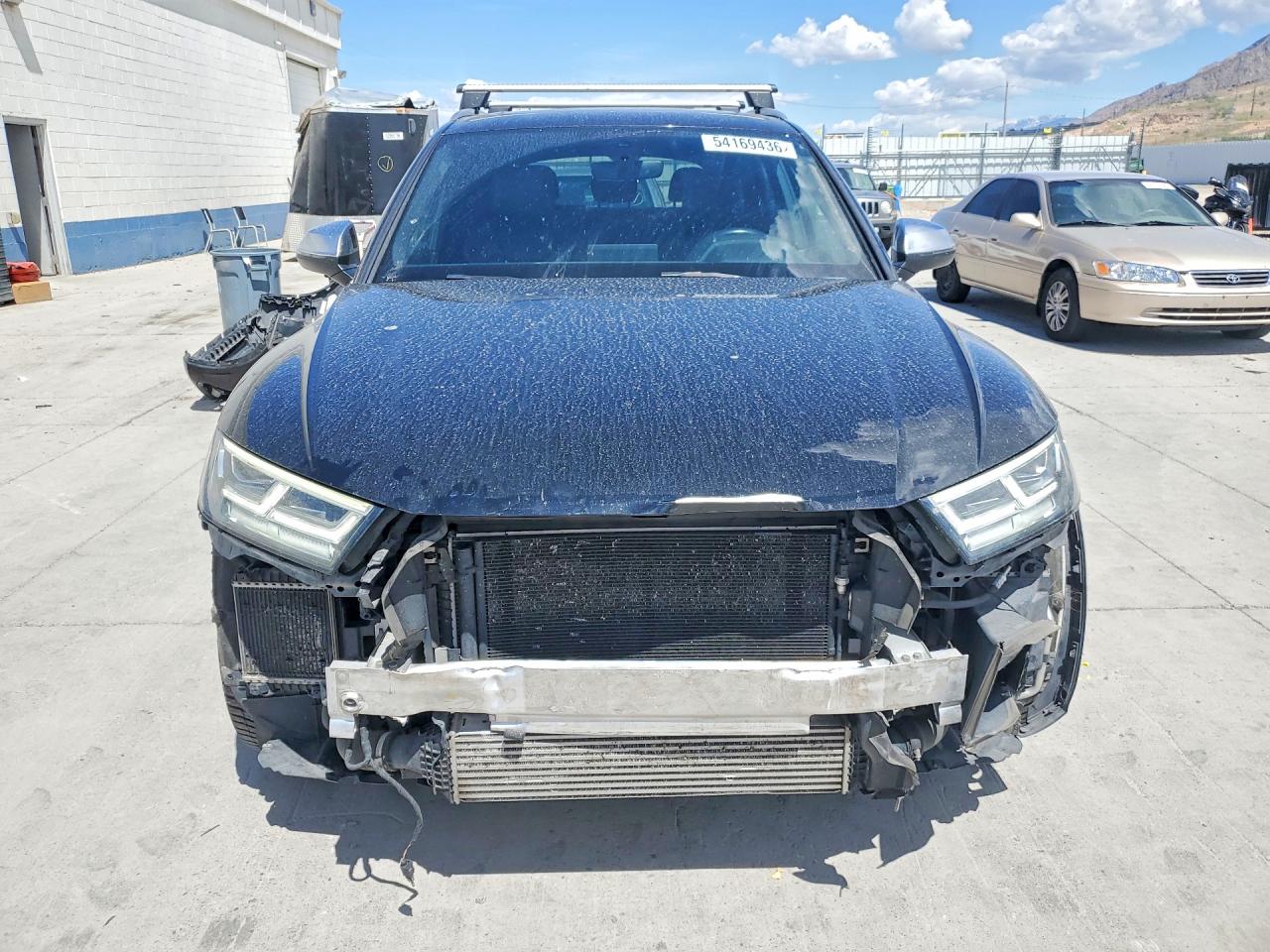 Audi Sq Premium Plus