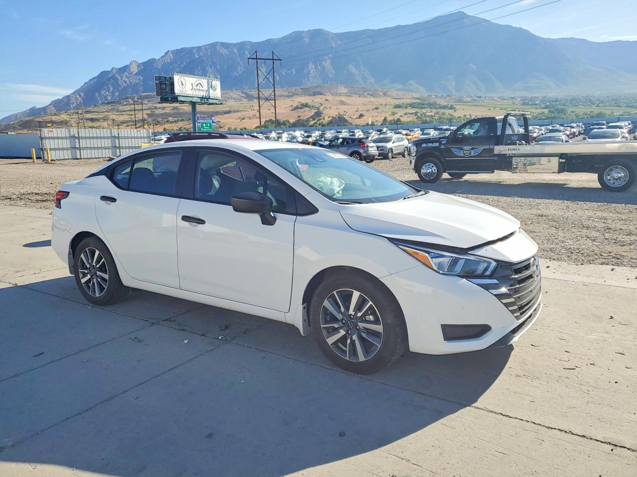 Nissan Versa S