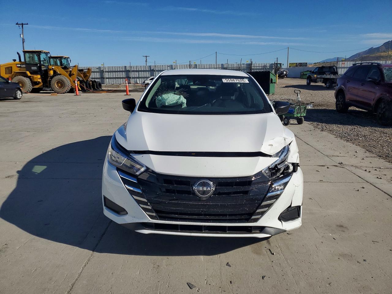 Nissan Versa S