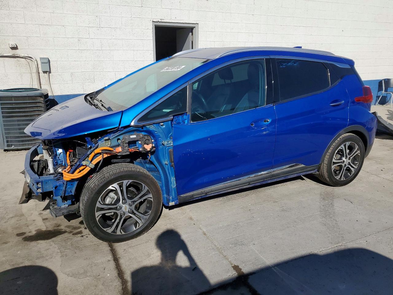 Salvage Chevrolet Bolt Image