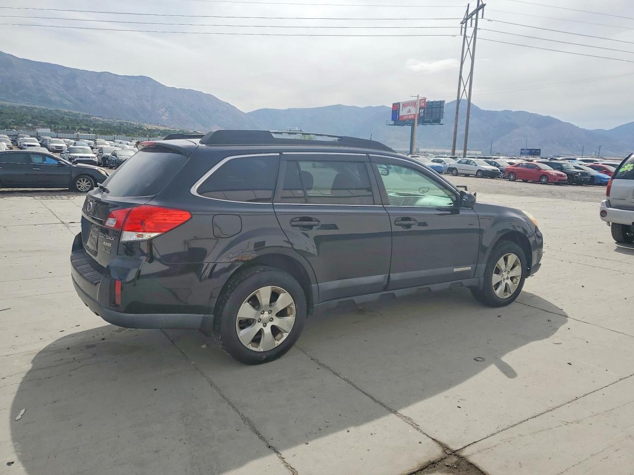 Subaru Outback 2.5i Premium