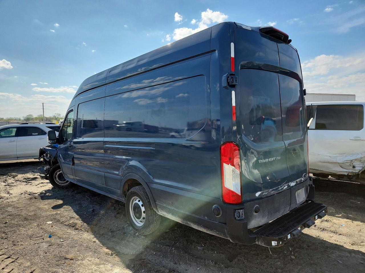 Ford Transit T-250