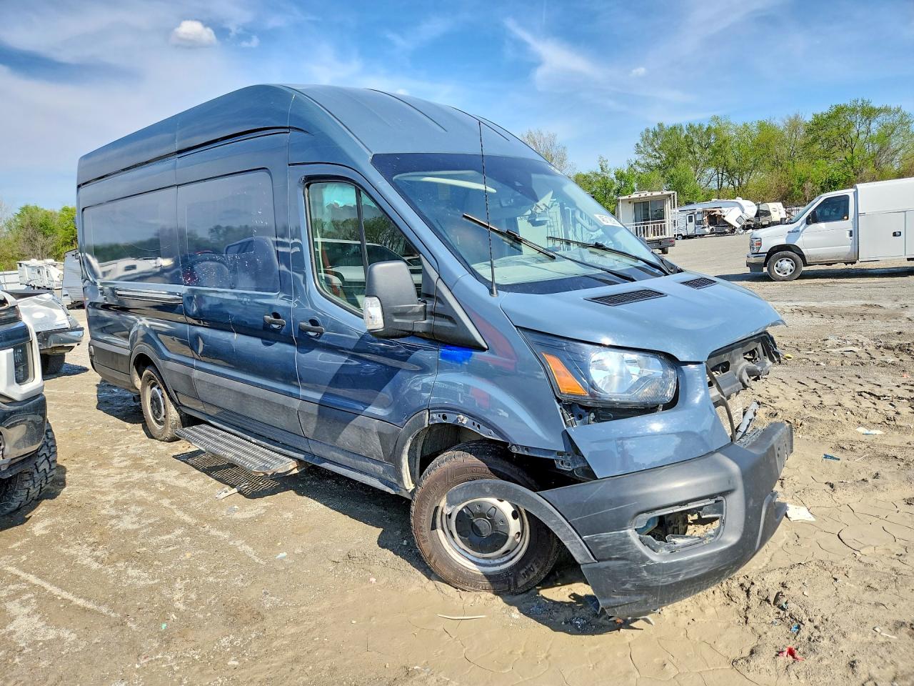 Ford Transit T-250
