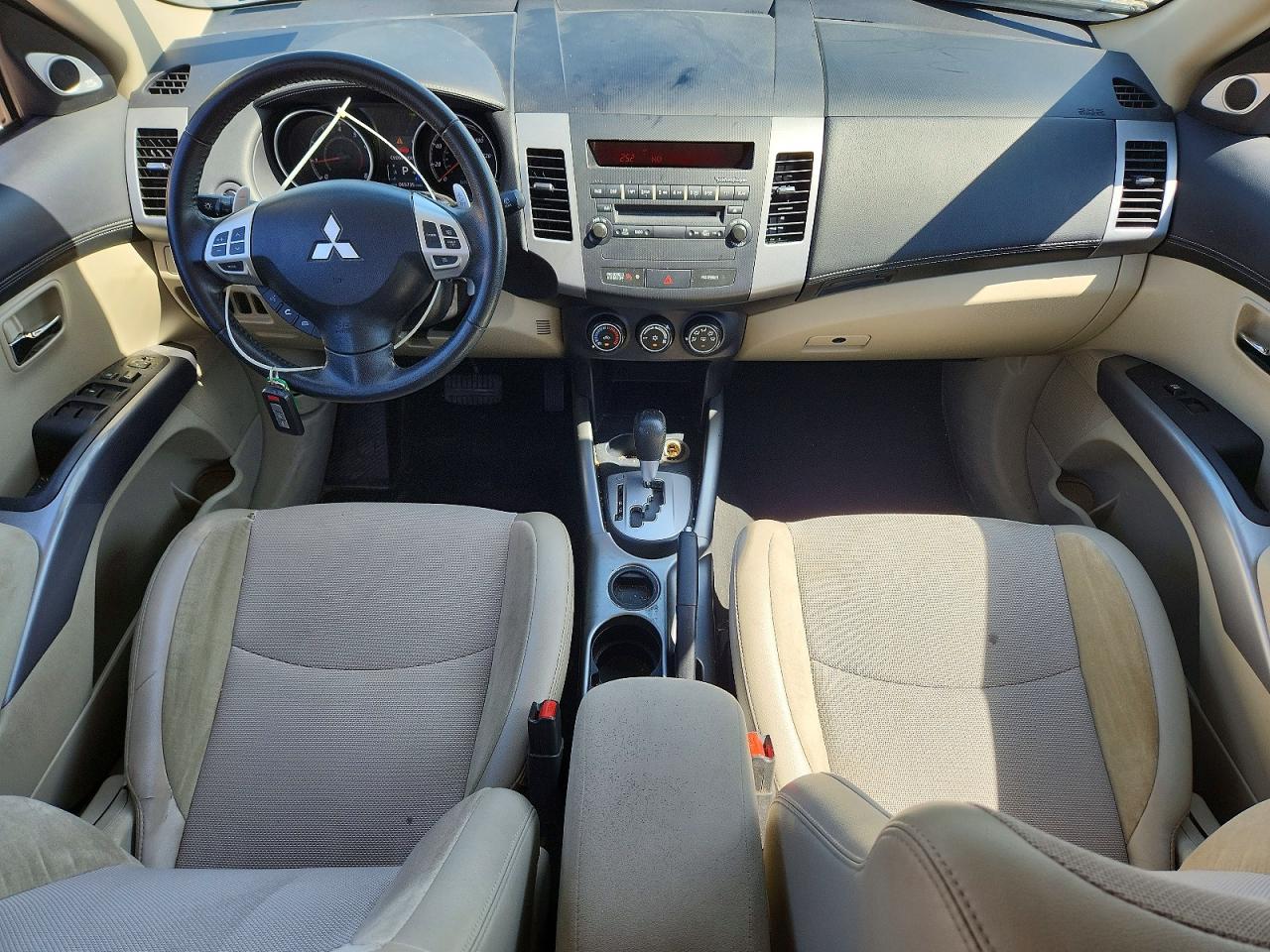 Mitsubishi Outlander Se