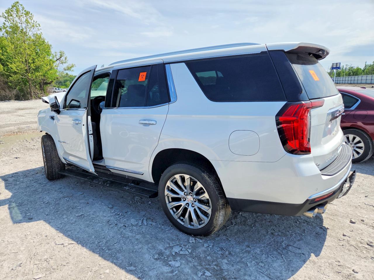 GMC Yukon Denali