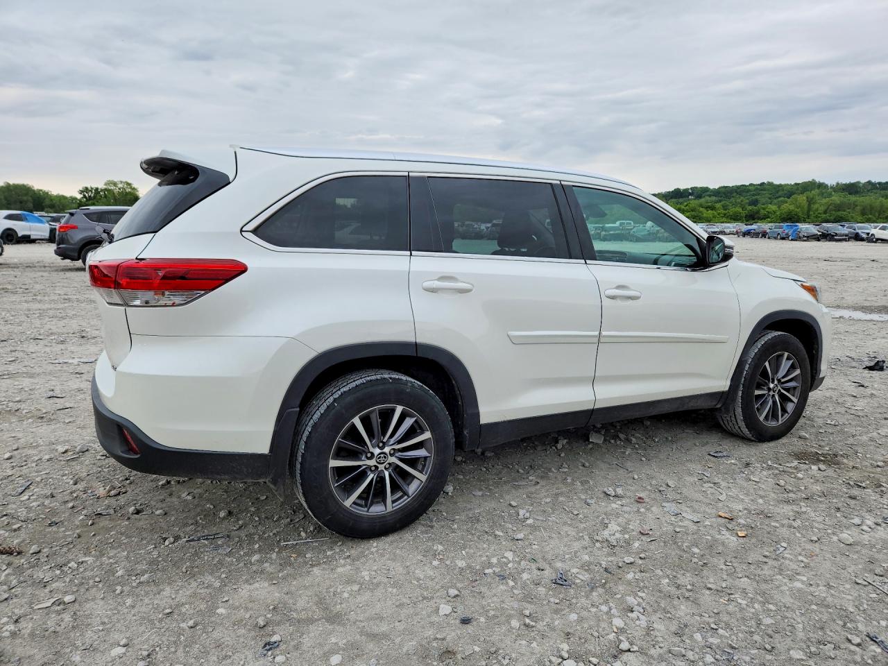 Toyota Highlander Xle