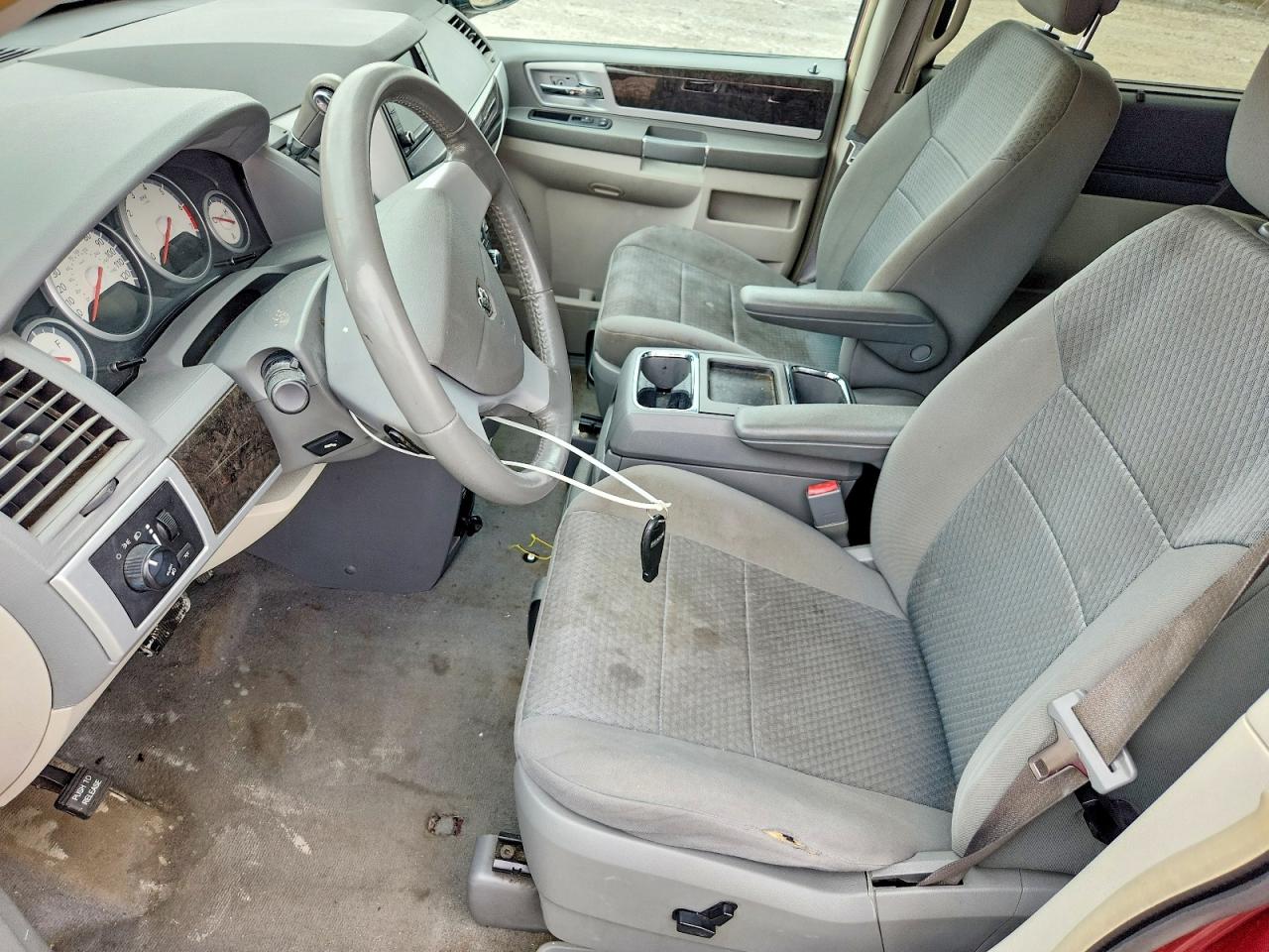 Dodge Caravan Crew
