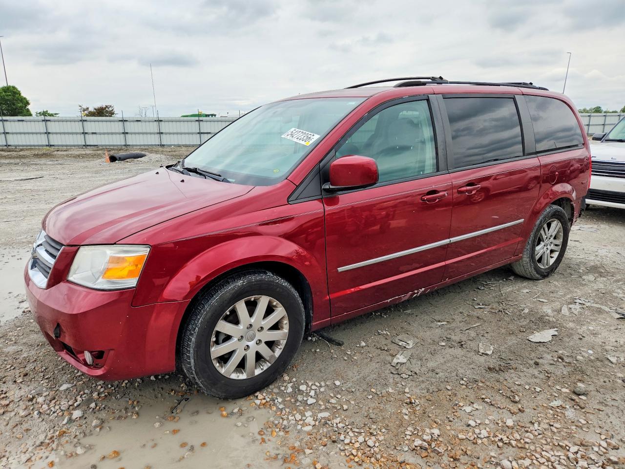 Salvage Dodge Caravan Image