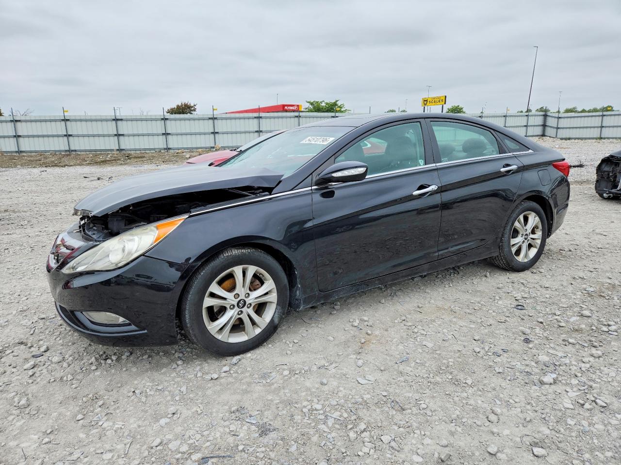 Salvage Hyundai SONATA Image