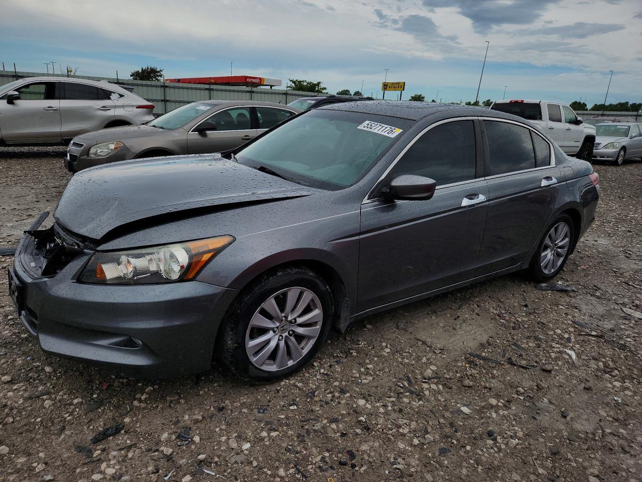 Salvage Honda Accord Image