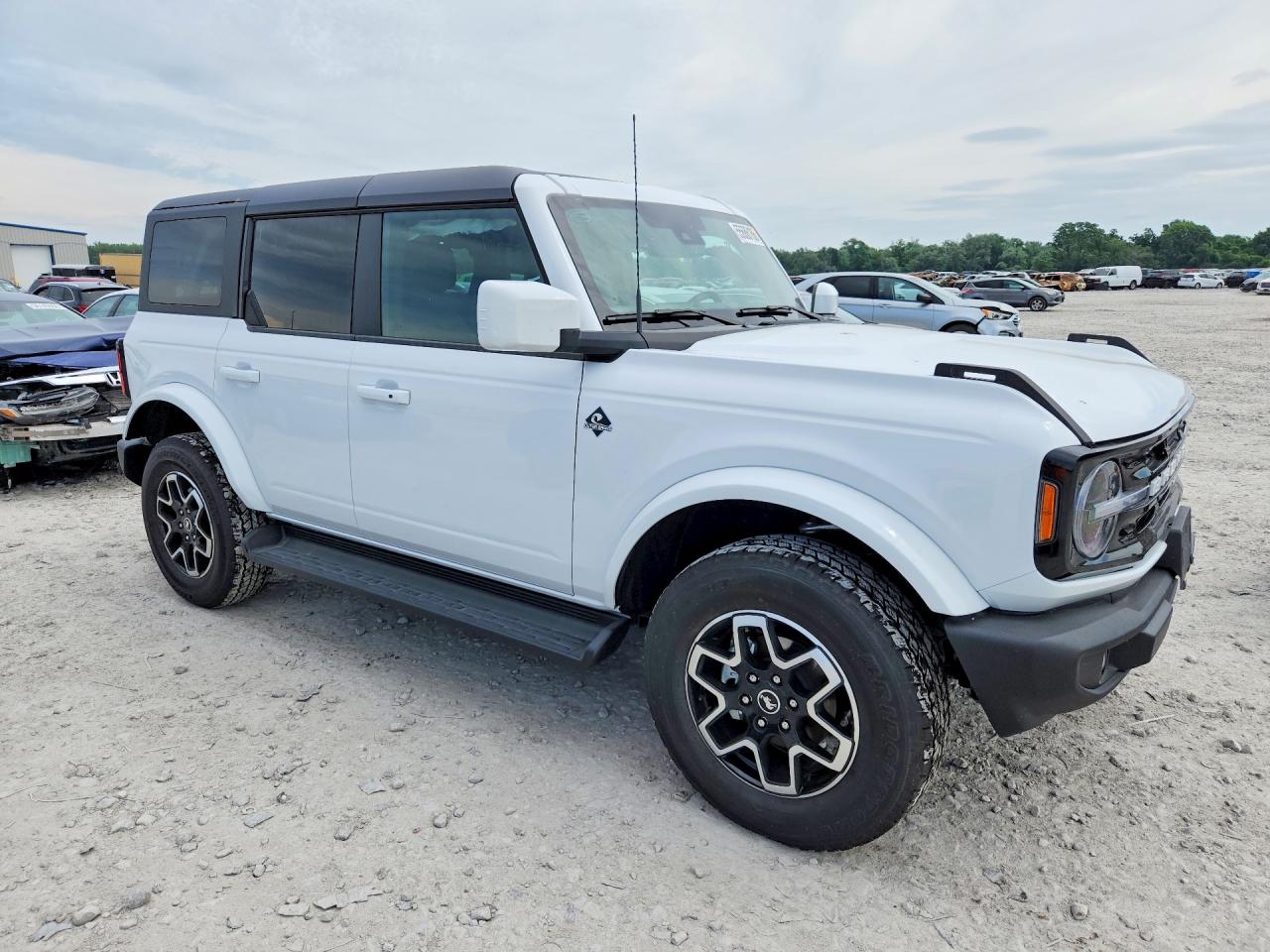 Ford Bronco Outer Banks