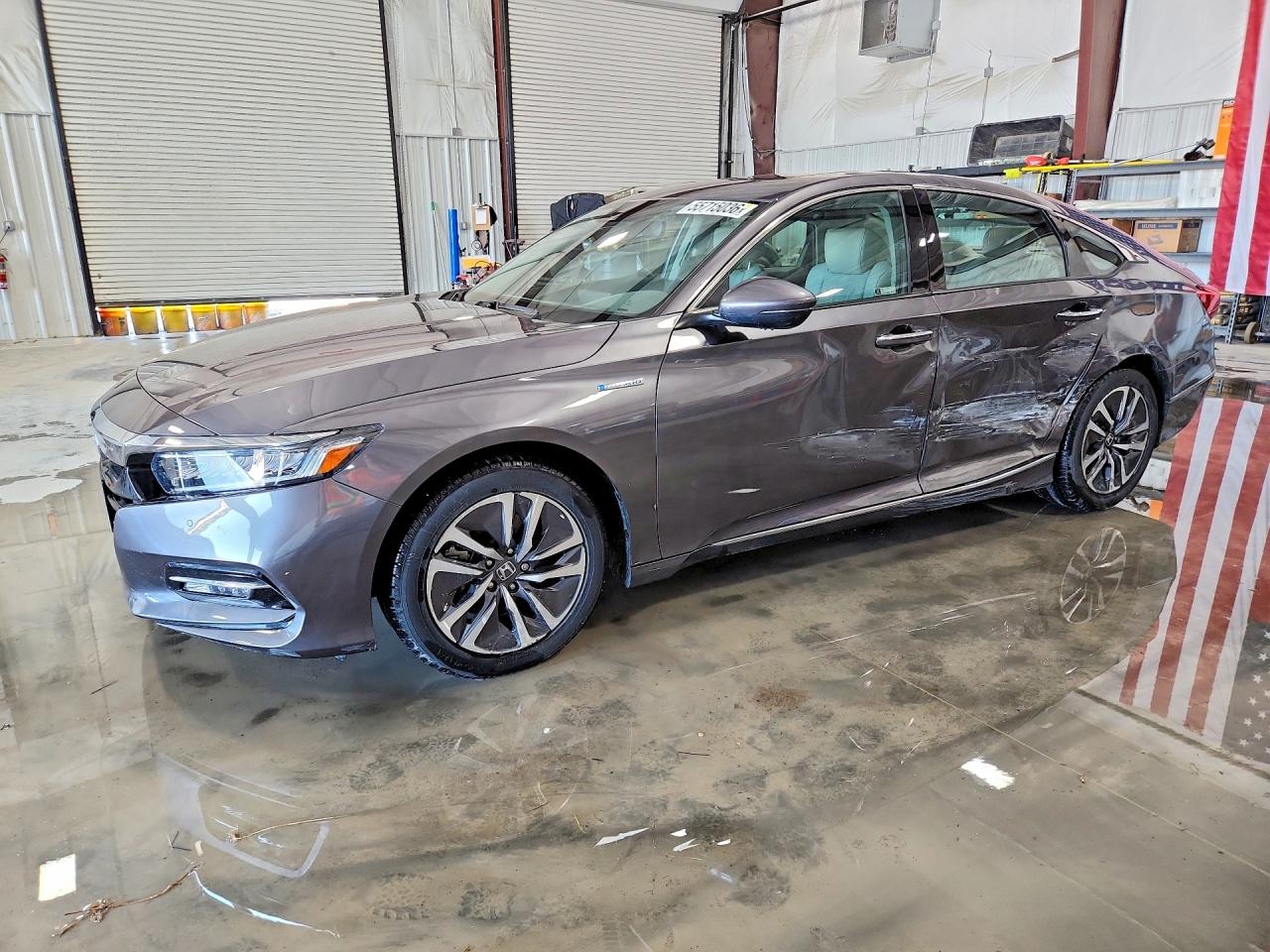 Salvage Honda Accord Image