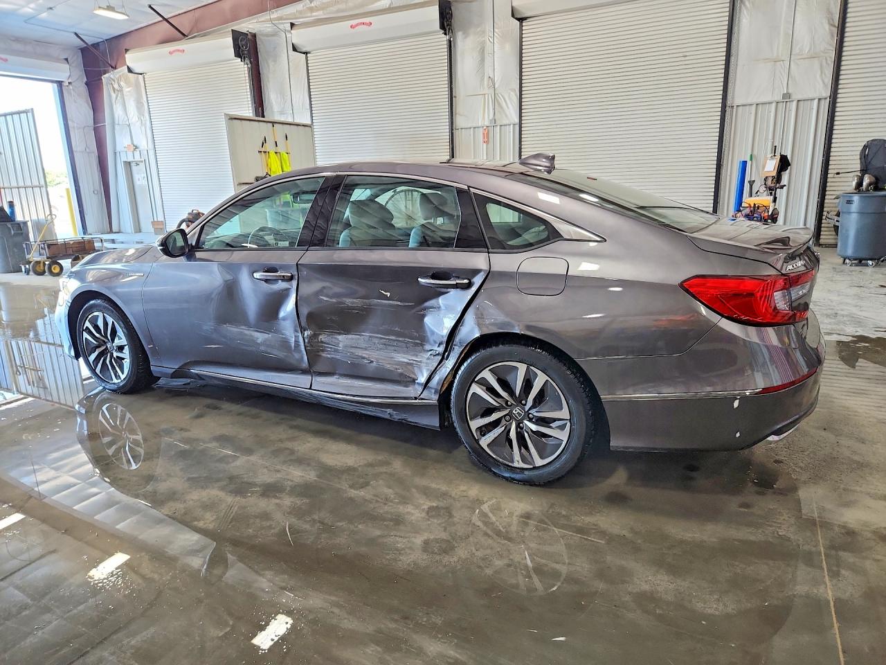 Honda Accord Touring Hybrid