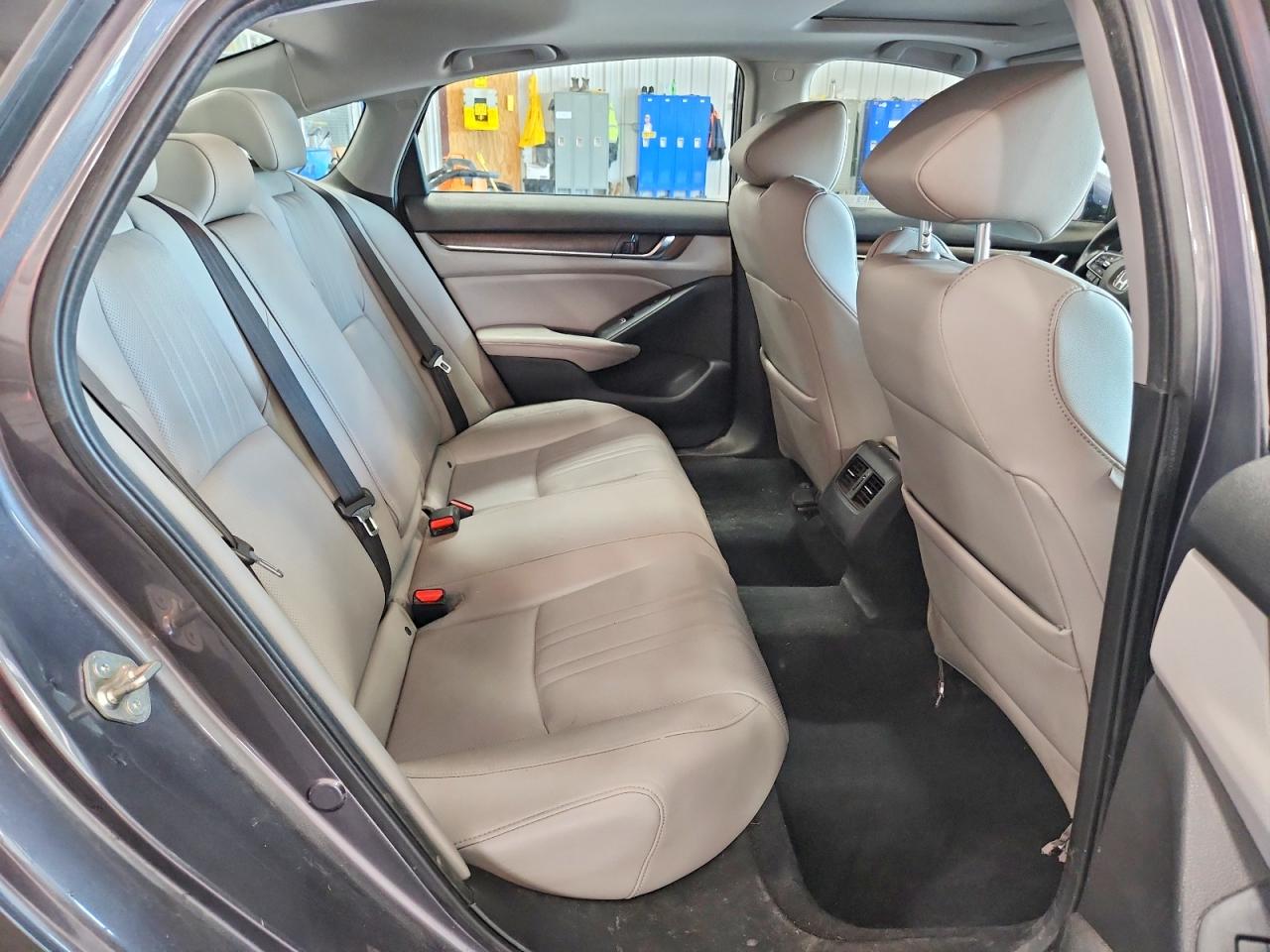 Honda Accord Touring Hybrid
