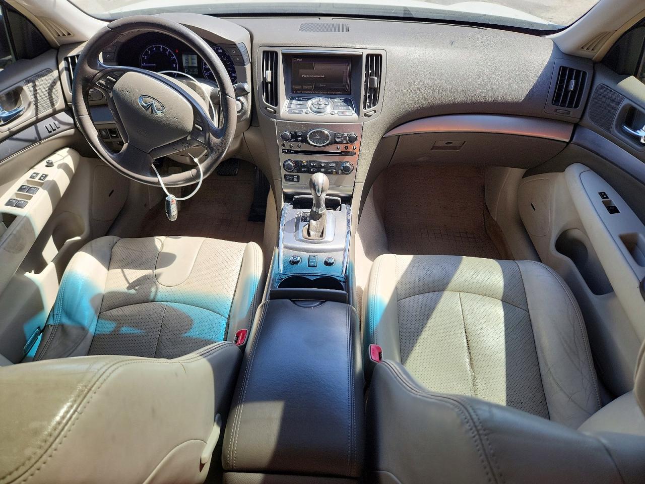 INFINITI G37 X