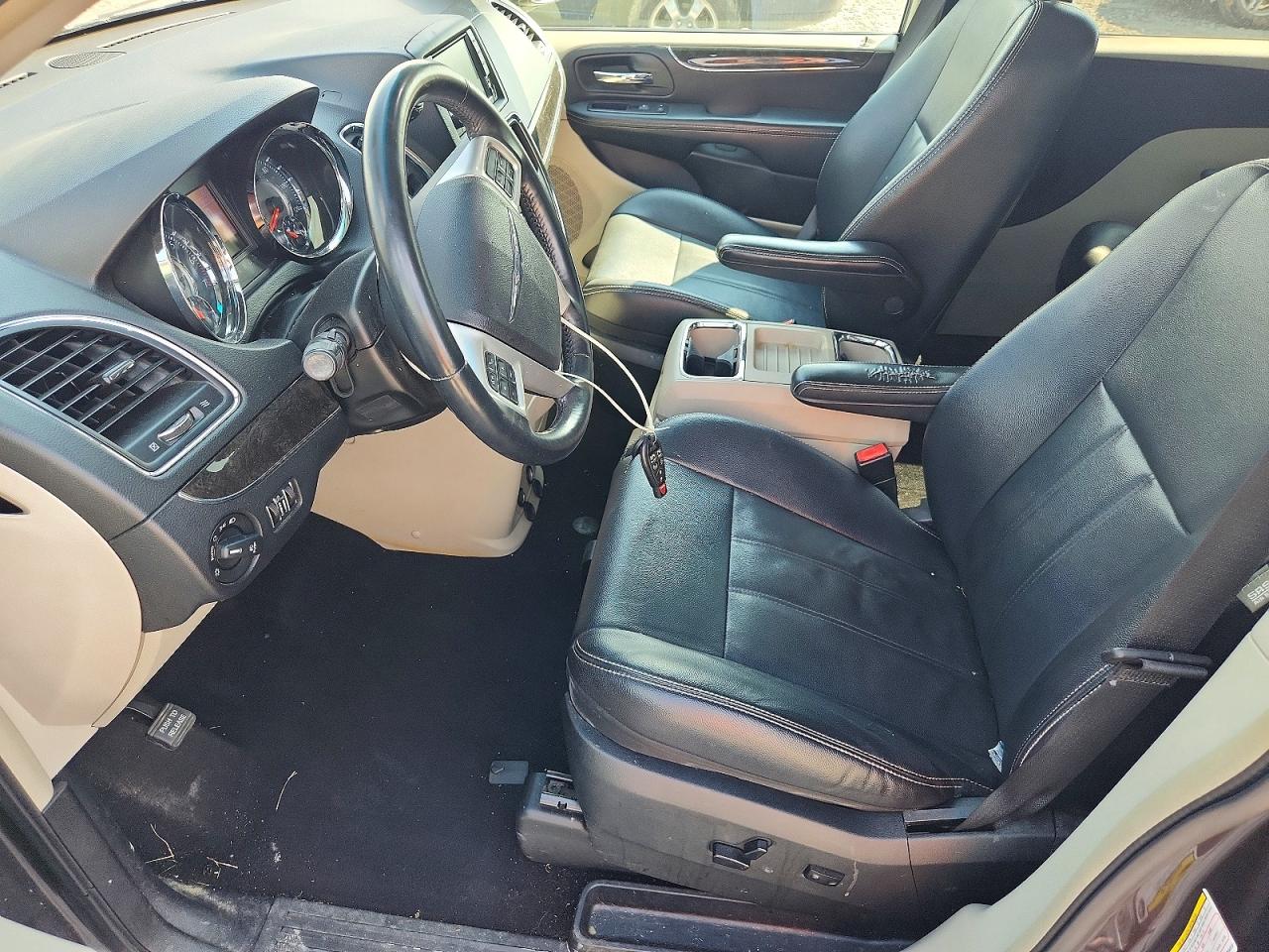 Chrysler Minivan Touring