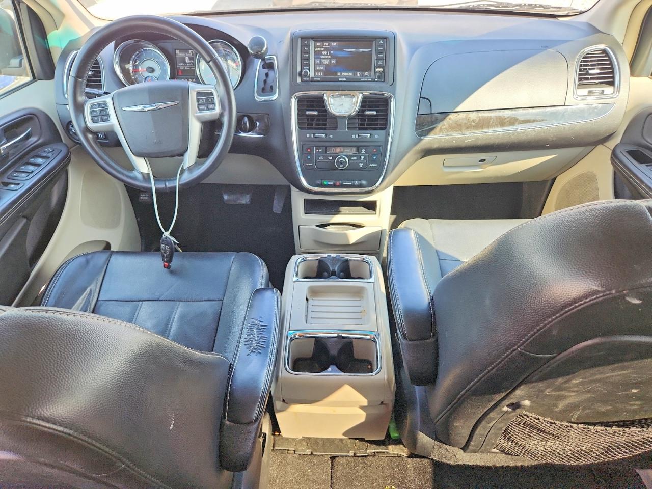Chrysler Minivan Touring