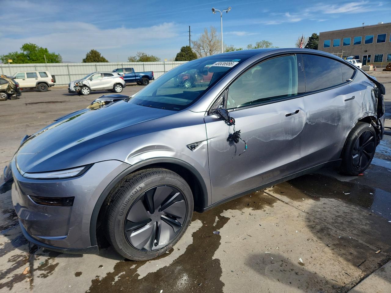 Salvage Tesla Model Y Image