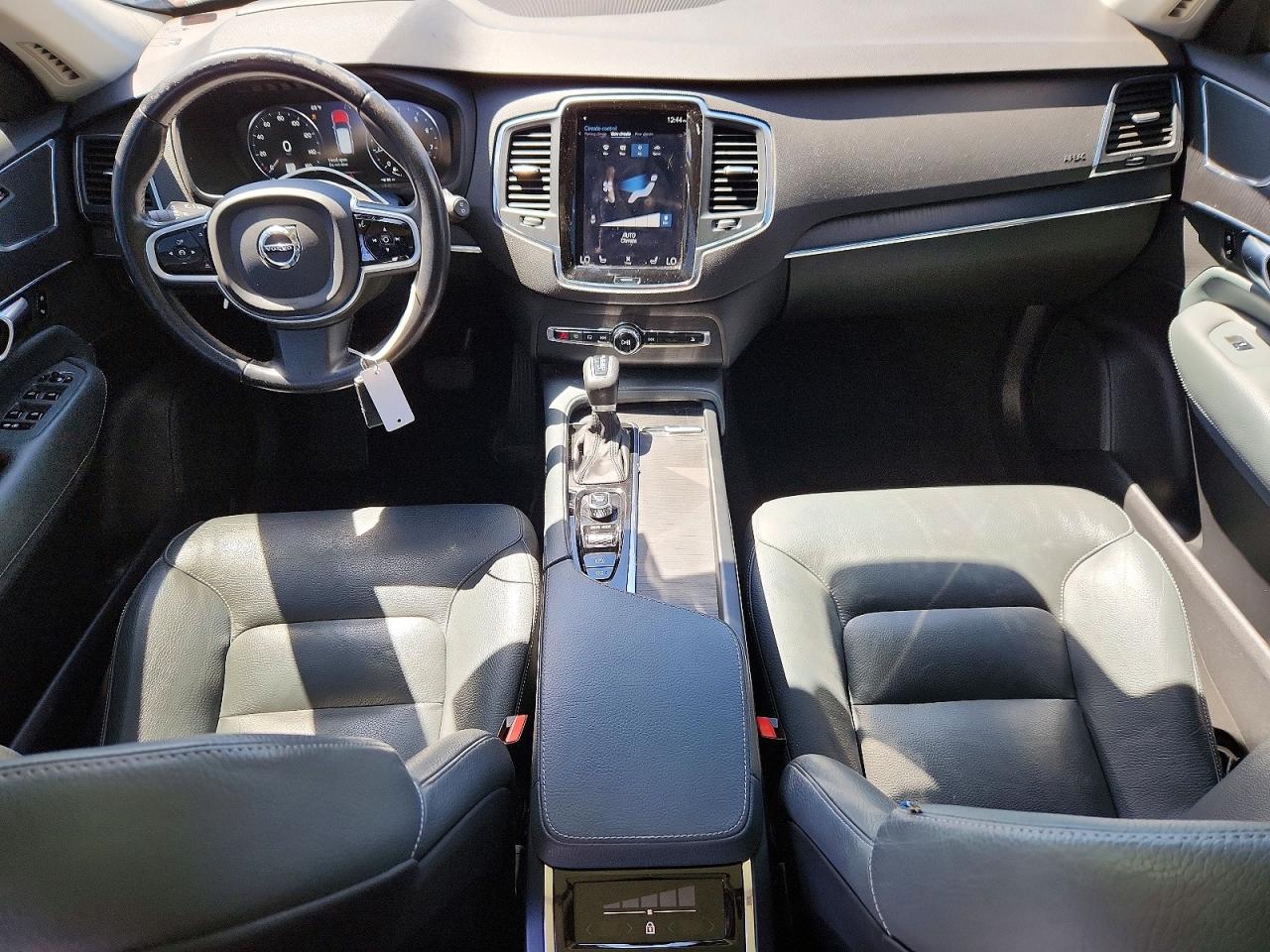 Volvo XC90 T6 Momentum