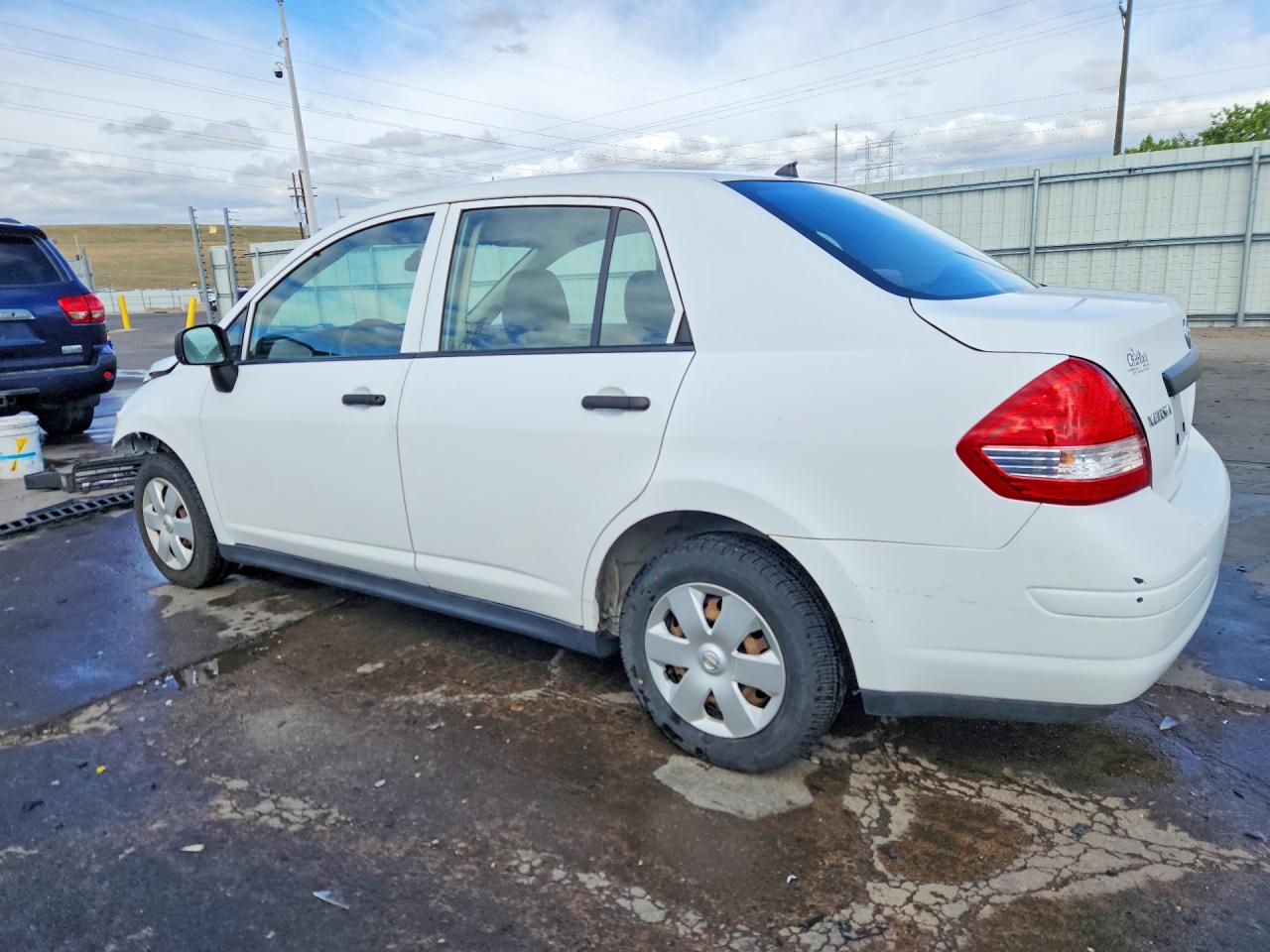 Nissan Versa 1.6 Base