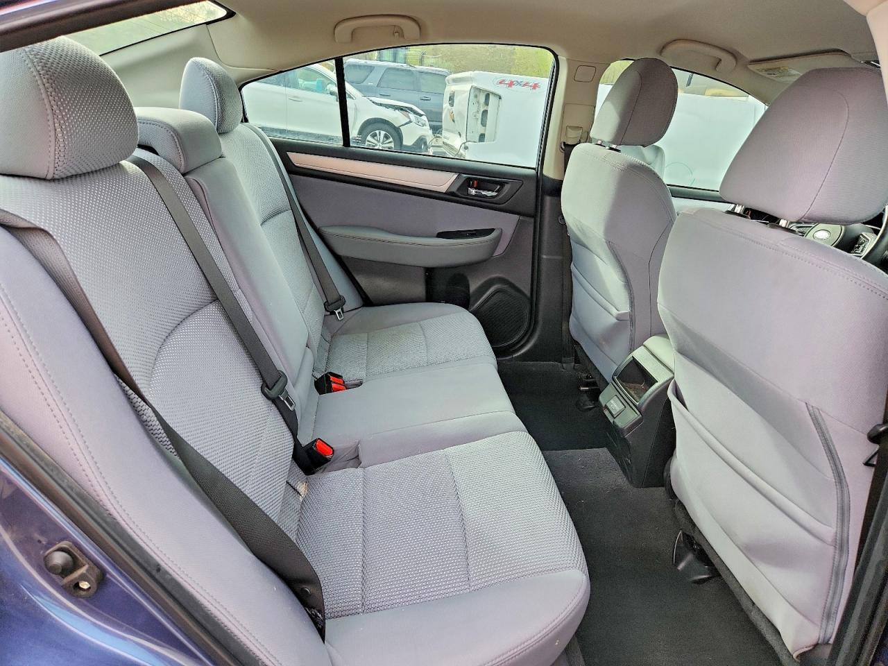 Subaru Legacy 2.5i Premium