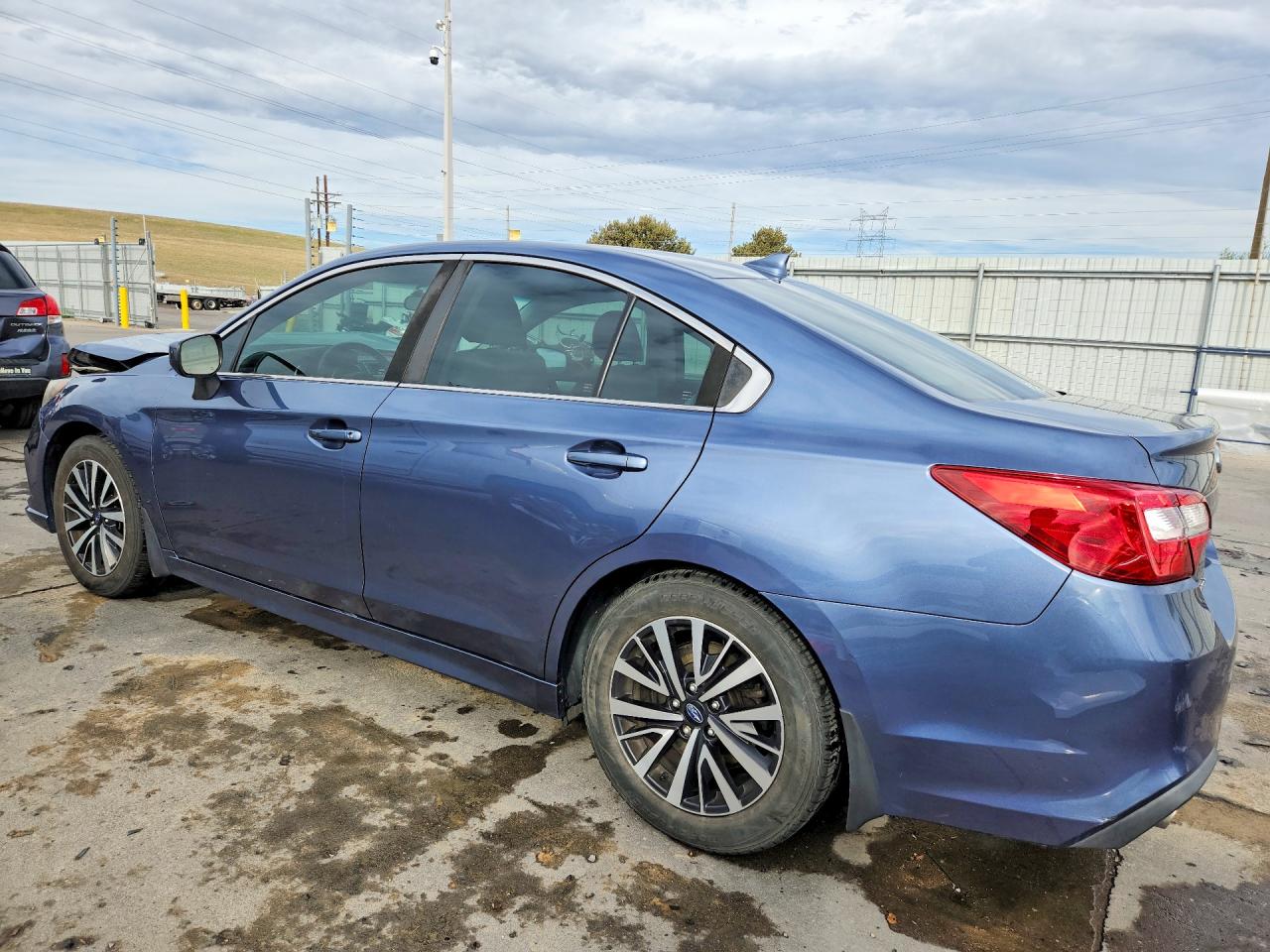 Subaru Legacy 2.5i Premium